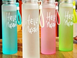 Hello Master 480ml Frosted Glass Water Bottle - Transparent Leak-Proof Portable Drinkware with Carrying Strap (Random Color)