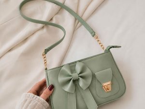 Bella Bow Shoulder Bag – Fashion Mini Handbag with Decorative Bow Design – Black